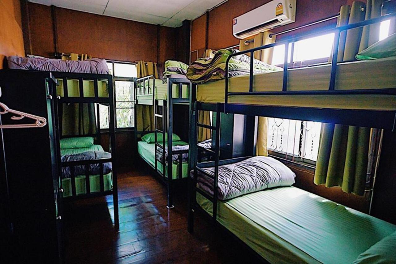Oh My Bed Chiang Mai Hostel Buitenkant foto